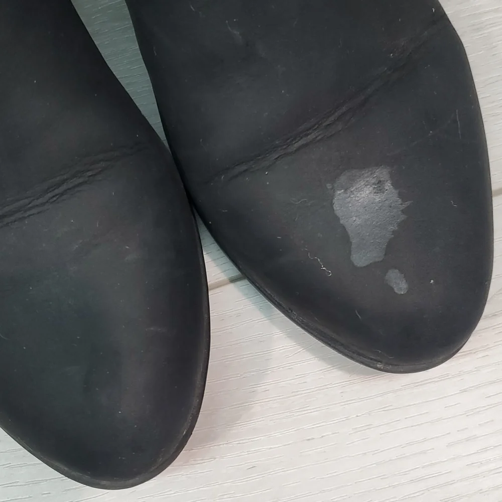 Clarks good used